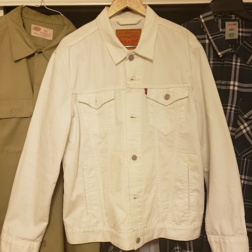 LEVI STRAUSS & CO. JEANS JACKET XL